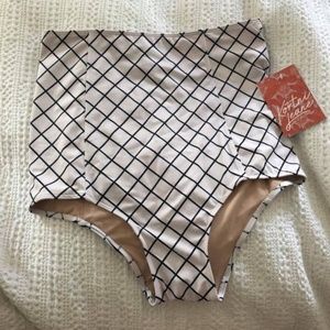 NWT Kortni Jeane Extended High Waist Swim Bottoms